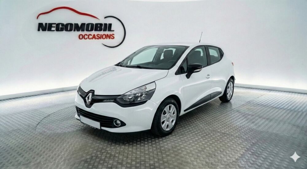 Clio IV Expression 1.2 16v 75 2015 occasion 35210 Ch&acirc;tillon-en-Vendelais