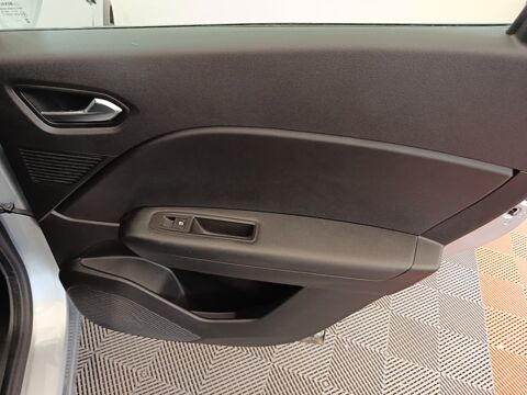 Captur Business E-Tech hybride 145 -21 2022 occasion 91580 &Eacute;tr&eacute;chy
