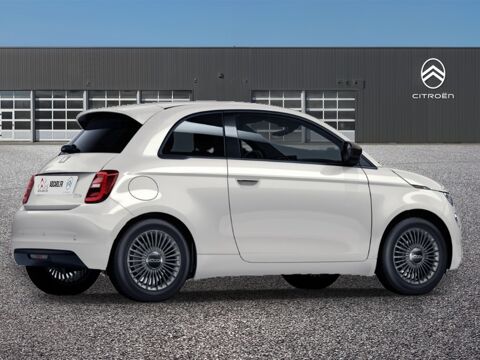 500 24kWh (Red) 2023 occasion 63360 Gerzat