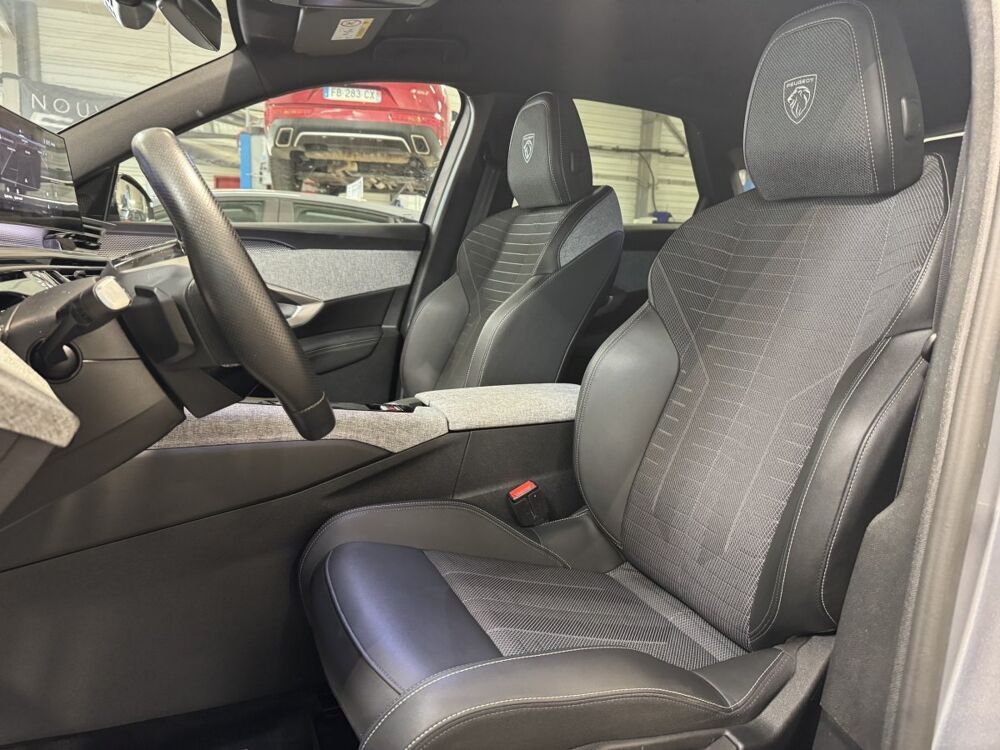 3008 1.2 HYBRID 145 E-DCS6 GT 2025 occasion 30220 Aigues-Mortes