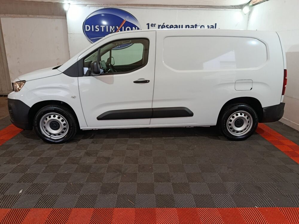 Jumpy BLUEHDI 100 S&S LONG 950KG PREMIUM 2023 occasion 91580 &Eacute;tr&eacute;chy
