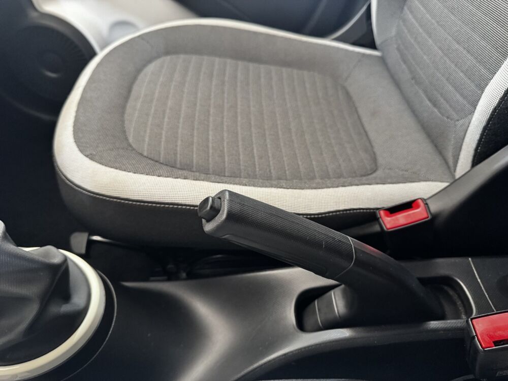 Twingo Intense Energy TCe 90 2016 occasion 91580 &Eacute;tr&eacute;chy