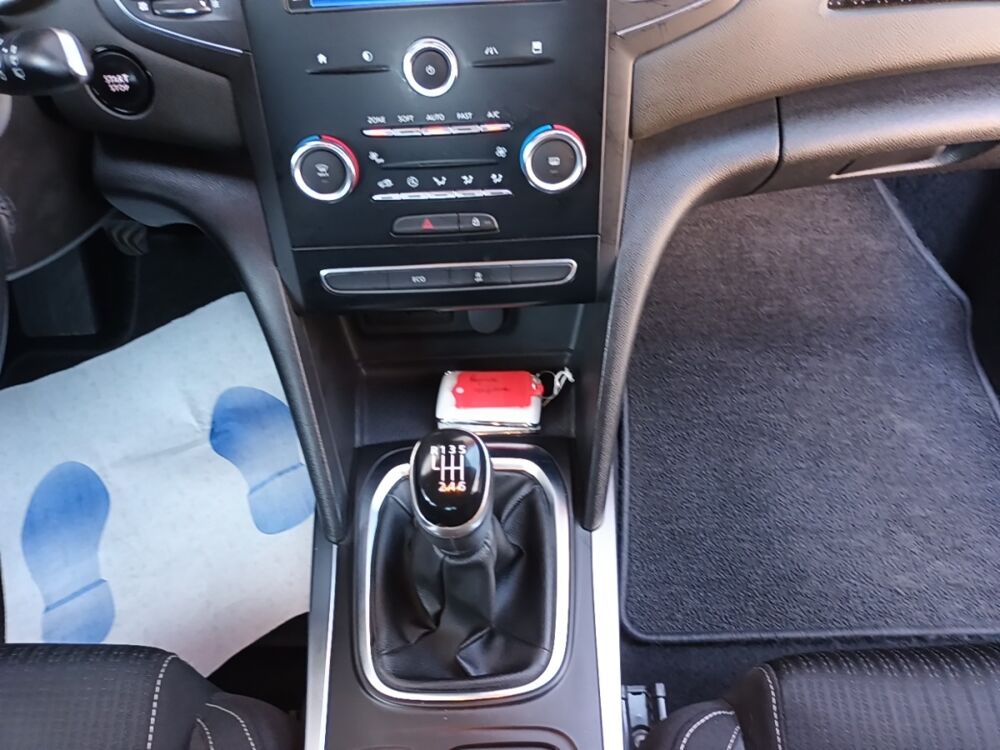 Megane IV Business Energy dCi 110 5 portes (d&eacute;c. 2016) (co2 95) 2016 occasion 35210 Ch&acirc;tillon-en-Vendelais