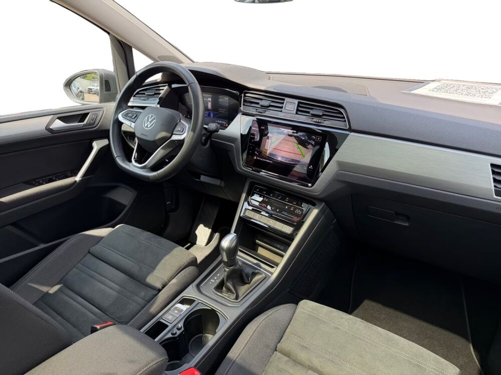 Touran 1.5 TSI Style 7P 150 ch Toit ouvrant Attelage Pack Voyage Au 2024 occasion 69007 Lyon