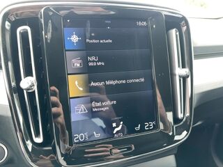 XC40 T3 163 Geartronic 8 Momentum 5 portes (juin 2020) (co2 165) 2020 occasion 40160 Parentis-en-Born
