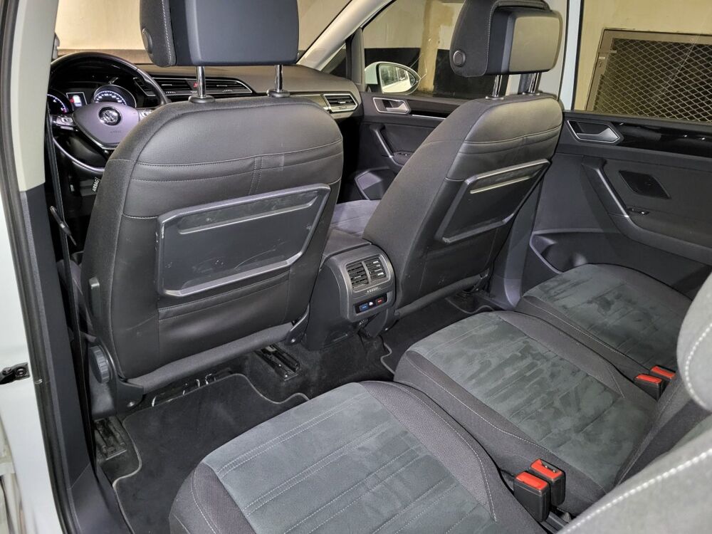 Touran 2.0 TDI 150 DSG7 Carat 7 places 2020 occasion 93600 Aulnay-sous-Bois