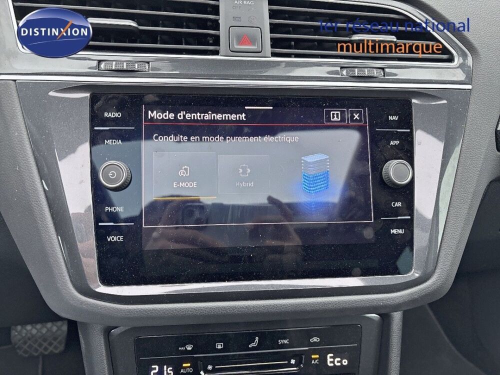 Tiguan 1.4 E-HYBRID 245CH DSG6 ELEGANCE 2022 occasion 91580 &Eacute;tr&eacute;chy