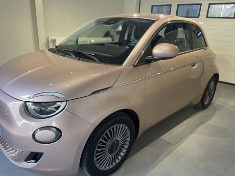 500 E 24kWh Pack Confort & Style 3+1 2023 occasion 76360 Barentin