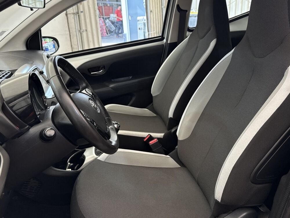 Jumpy 1.0 VVT-i x 2017 occasion 91580 &Eacute;tr&eacute;chy