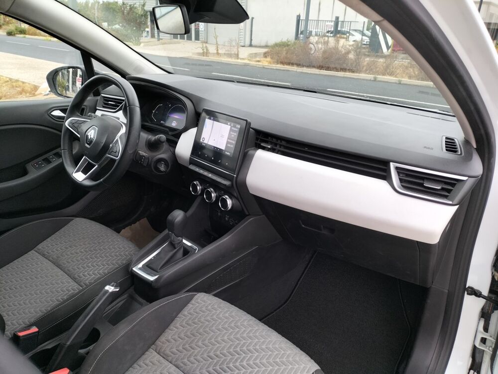 Clio Evolution E-Tech full hybrid 145 5 portes (co2 95) 2023 occasion 34150 Gignac