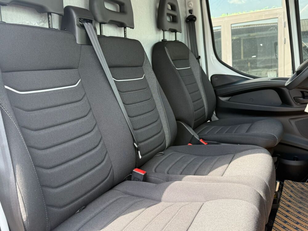 Jumpy 35S18 3.0 V16 Himatic BVA H2 2026 occasion 91580 &Eacute;tr&eacute;chy