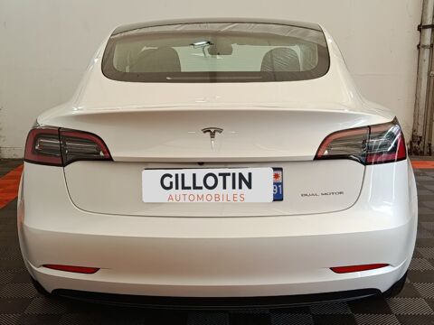 Model 3 Grande Autonomie Dual-Motor AWD 2024 occasion 91580 &Eacute;tr&eacute;chy