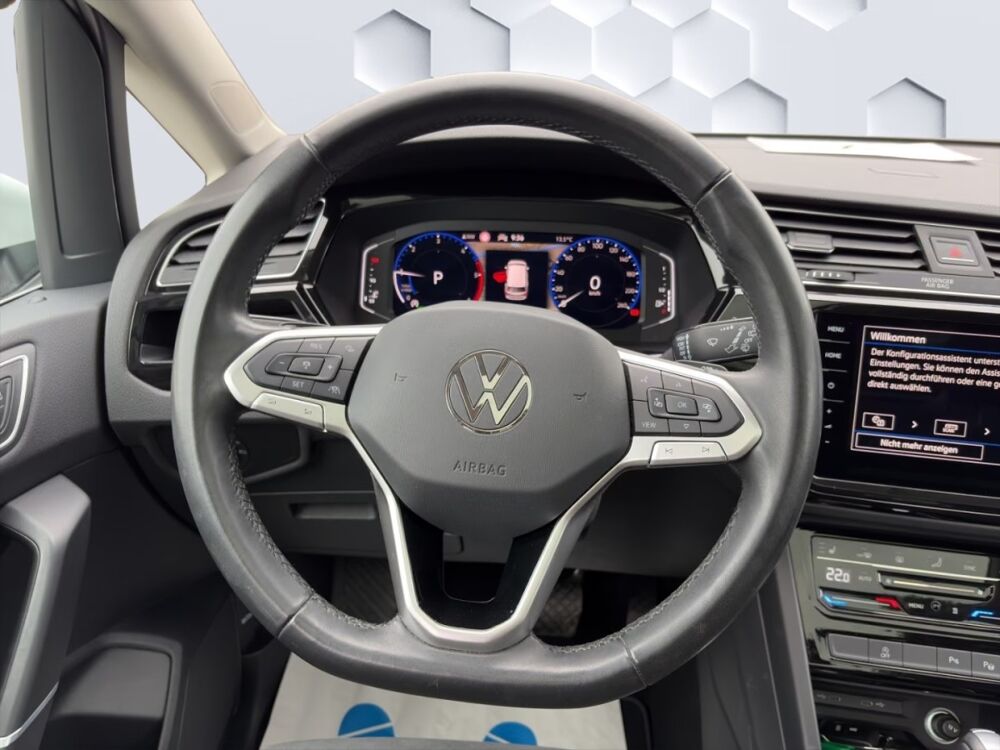 Touran 2.0 TDI R Line 7P 150 Garantie 5 ans Attelage Pack Voyage Au 2025 occasion 69007 Lyon