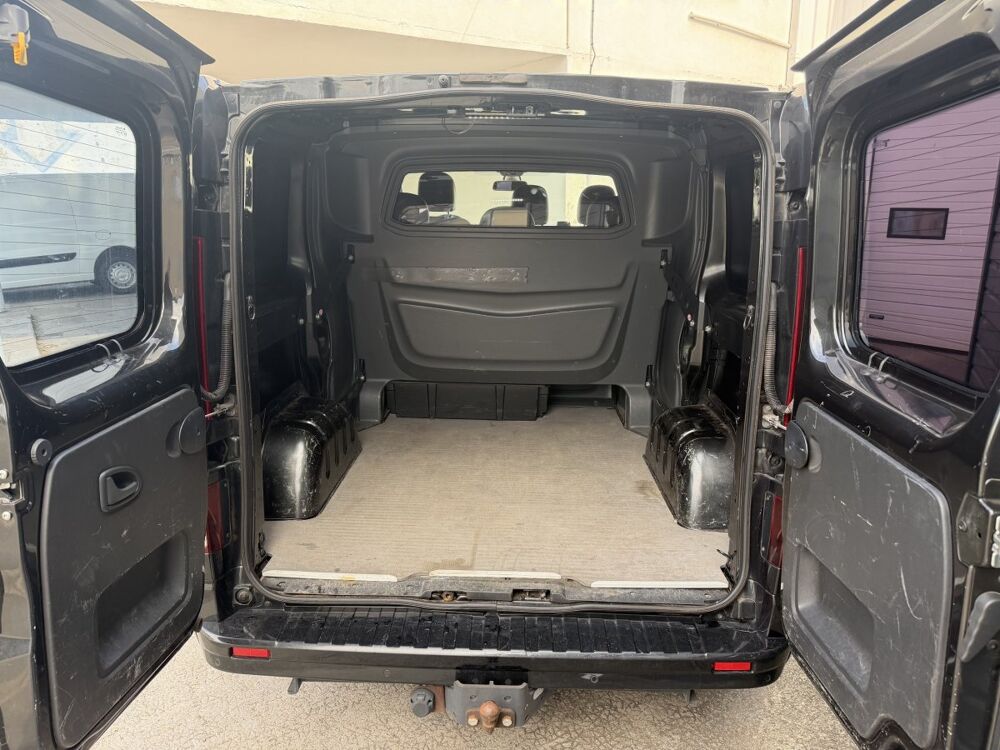 Jumpy trafic 1.6 CDTI 115 L1H1  6 places  2015 occasion 53210 Soulg&eacute;-sur-Ouette