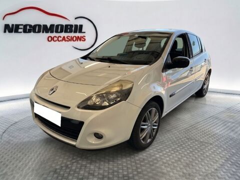 Renault Clio Dynamique TomTom 1.2 TCE 100 Eco2 2011 occasion Ch&acirc;tillon-en-Vendelais 35210