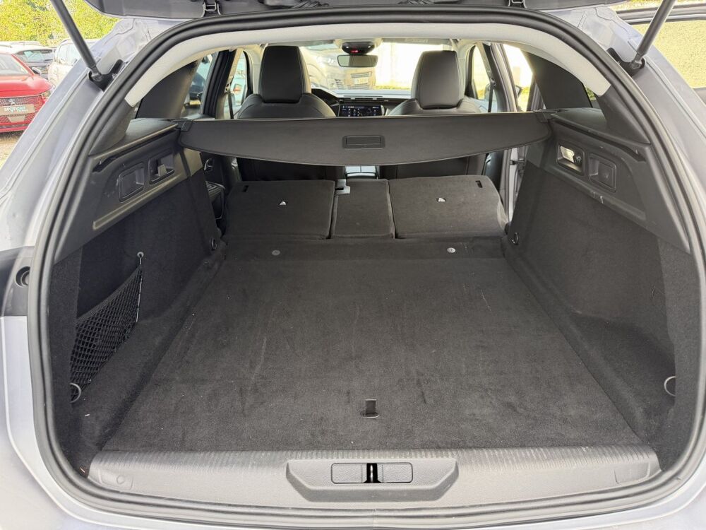 308 SW Hybrid 145 e-DCS6 ALLURE 2025 occasion 69330 Meyzieu