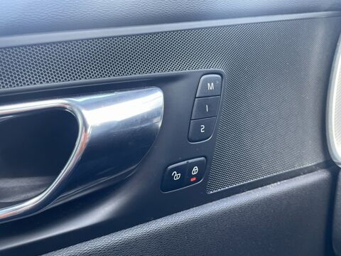 XC60 D4 AdBlue 190 GearTronic 8 R-Design 2019 occasion 44150 Saint-G&eacute;r&eacute;on