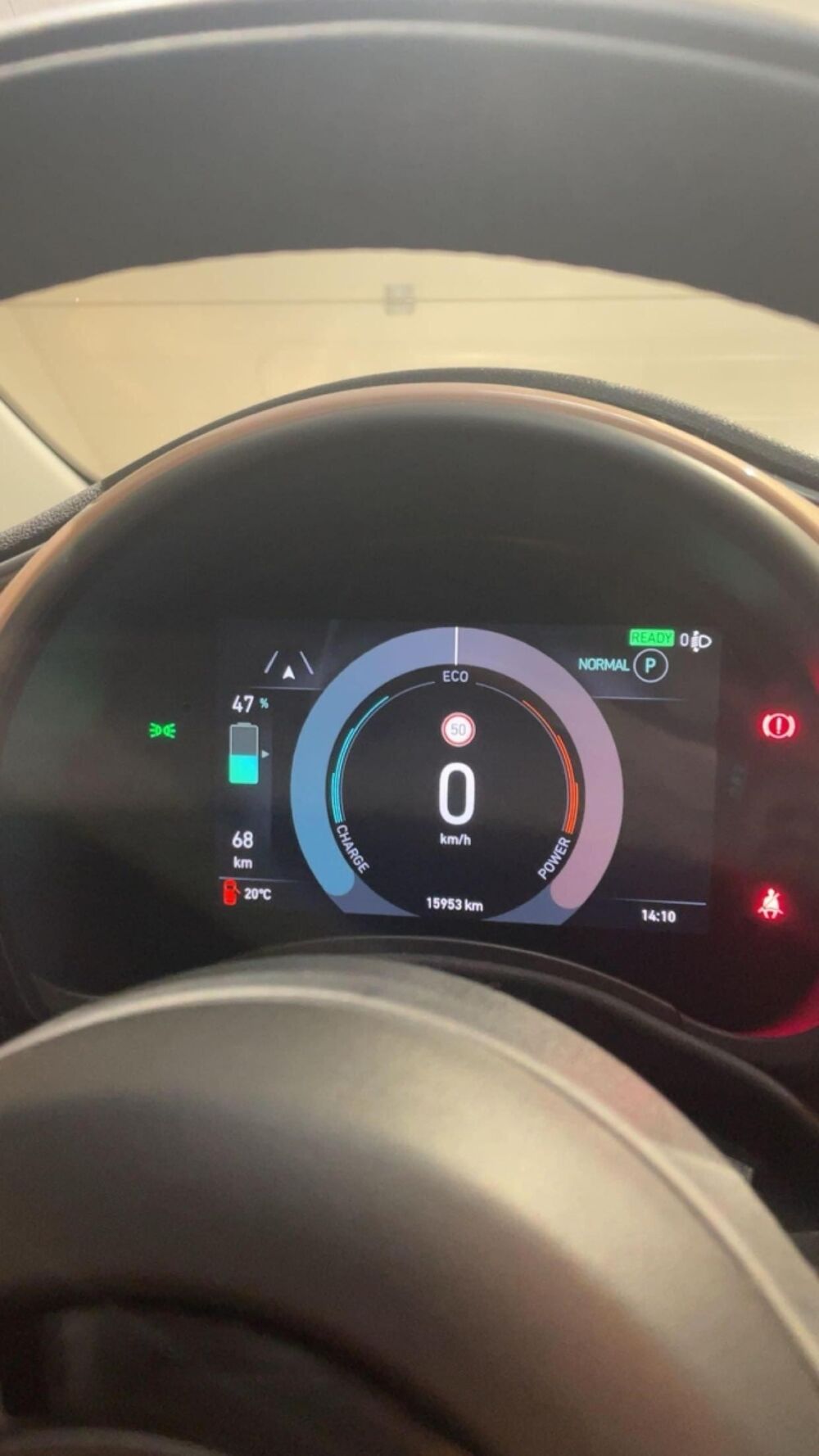 500 E 24kWh Pack Confort & Style 3+1 2023 occasion 76360 Barentin