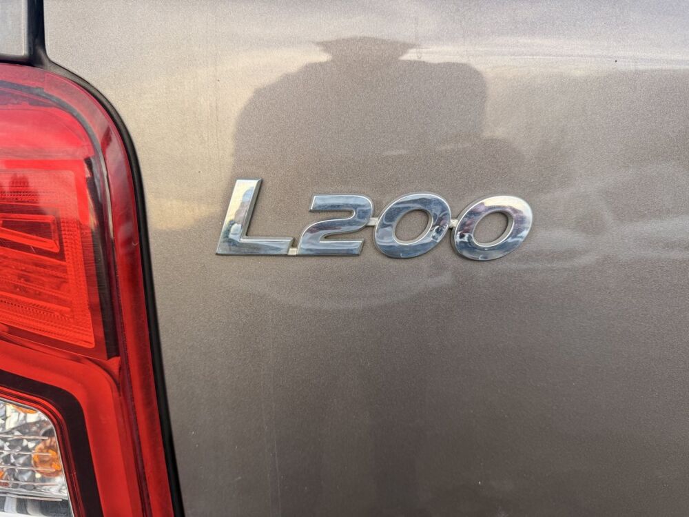 L200 CC 2.2 DI-D 150ch Instyle MY20 2021 occasion 91580 &Eacute;tr&eacute;chy