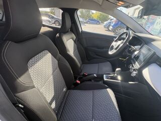 Clio Evolution r&eacute;versible E-Tech full hyb 145 2023 occasion 30610 Sauve