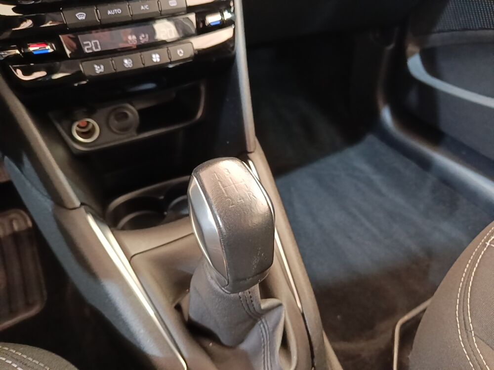 208 Puretech 82 ALLURE 2019 occasion 91580 &Eacute;tr&eacute;chy