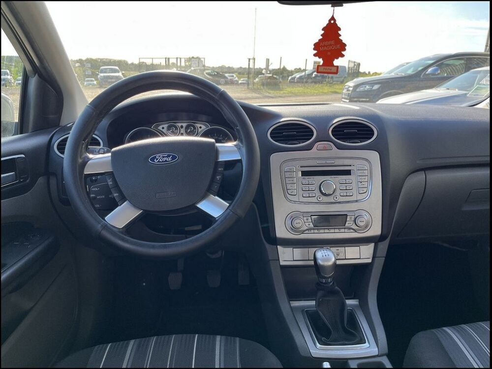 Focus 1600 TDCi 90 Ghia 2009 occasion 61170 Montchevrel
