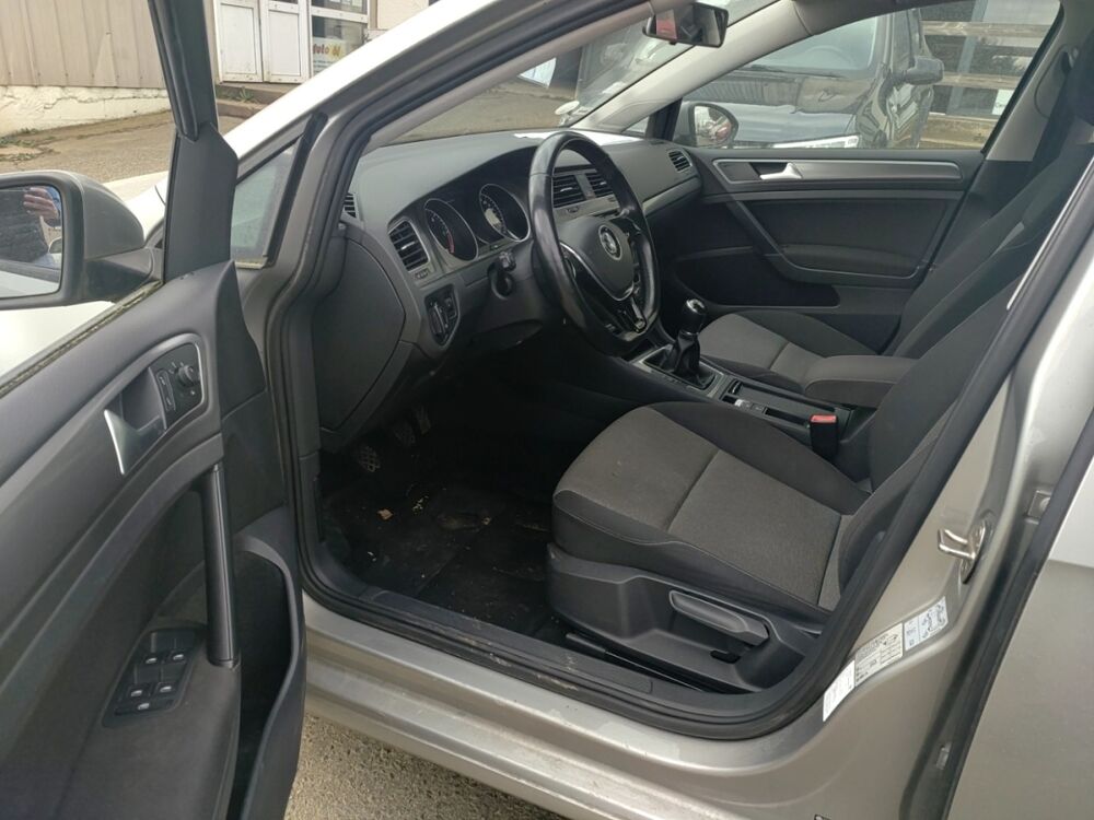 Golf SW 1.6 TDI 110 TRENDLINE Bluemotion SW 2014 occasion 61170 Montchevrel
