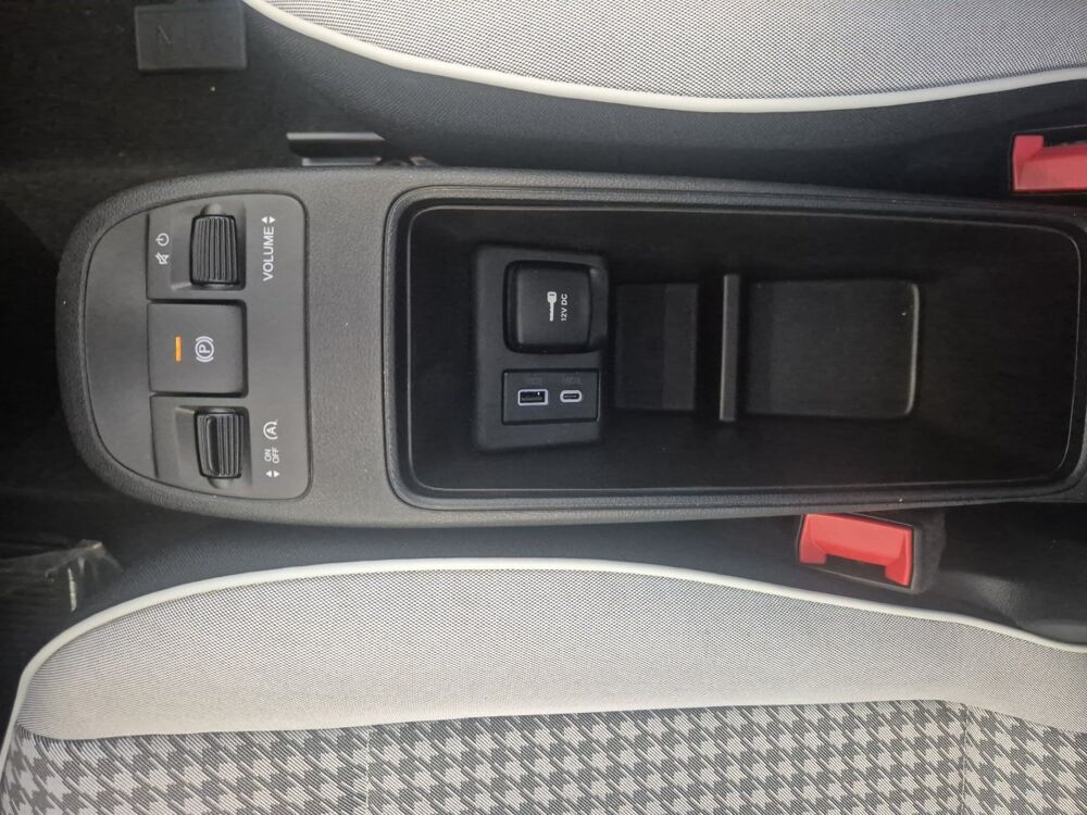 500 FireFly 1.0 Hybrid 12V 65ch Torino 2026 occasion 76360 Barentin