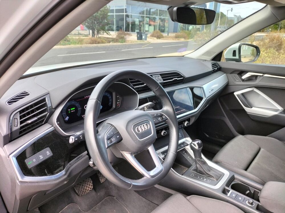 Q3 45 TFSI E 245 S TRONIC BUSINESS LINE 5 portes (co2 37) 2022 occasion 34150 Gignac