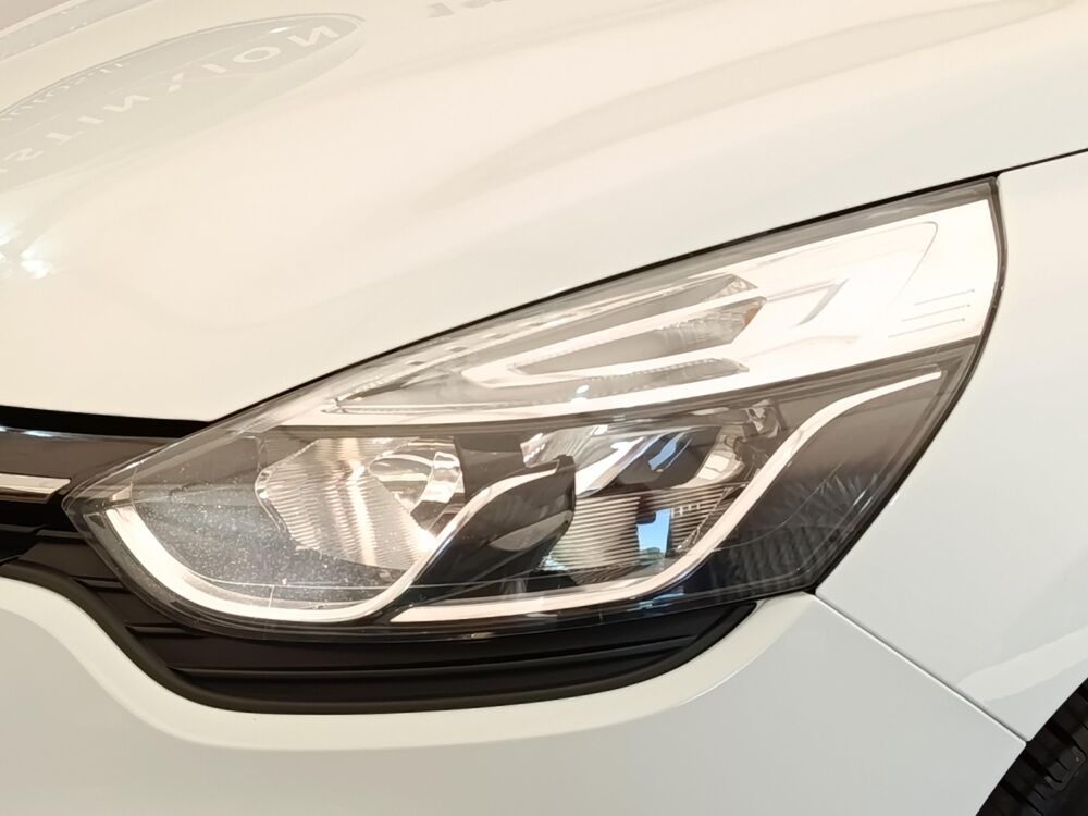 Clio IV Business dCi 75 - 18 2018 occasion 91580 &Eacute;tr&eacute;chy