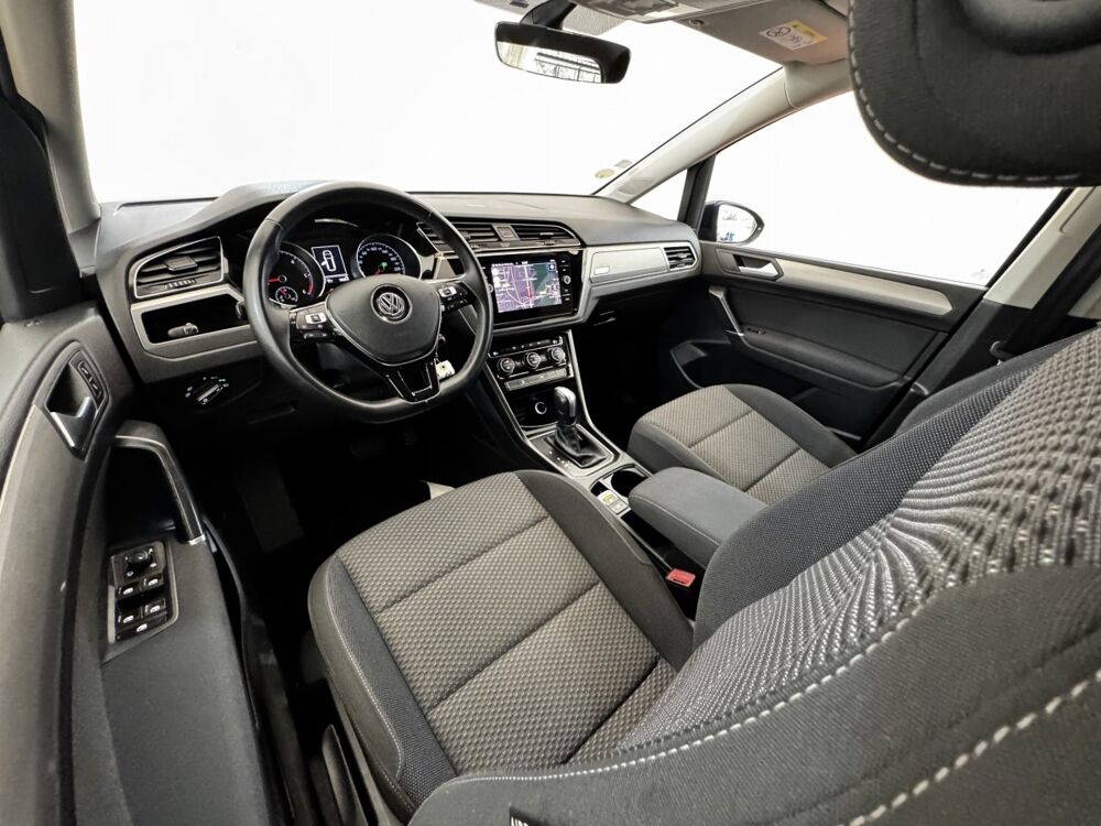 Touran 2.0 TDI 115 DSG7 IQ.DRIVE 7 places 2020 occasion 91580 &Eacute;tr&eacute;chy