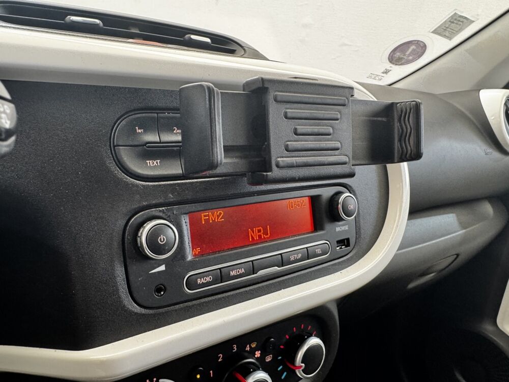 Twingo Intense Energy TCe 90 2016 occasion 91580 &Eacute;tr&eacute;chy