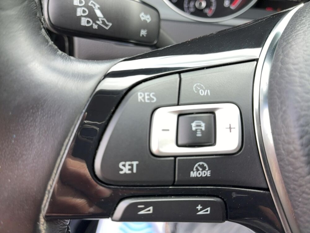 Golf SW 1.4 TSI 125 Carat 2017 occasion 85140 Les Essarts