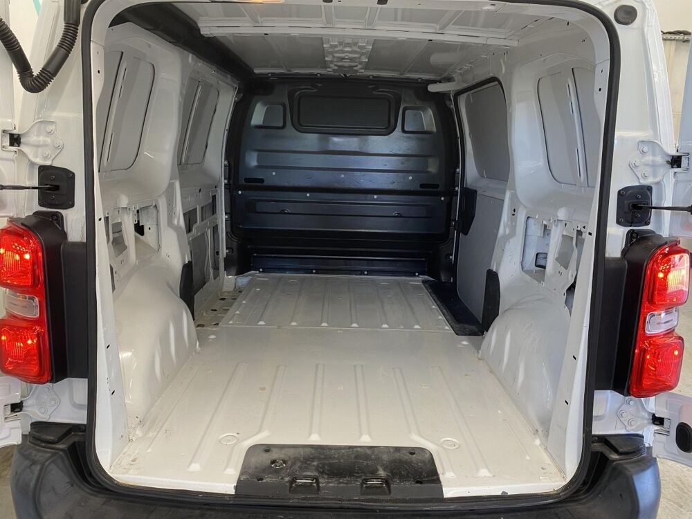 Jumpy Taille M 136ch 75kWh Club 2021 occasion 38550 Saint-Maurice-l'Exil