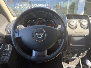 Duster Laur&eacute;ate Plus TCe 125 4x2 2016 occasion 36300 Le Blanc