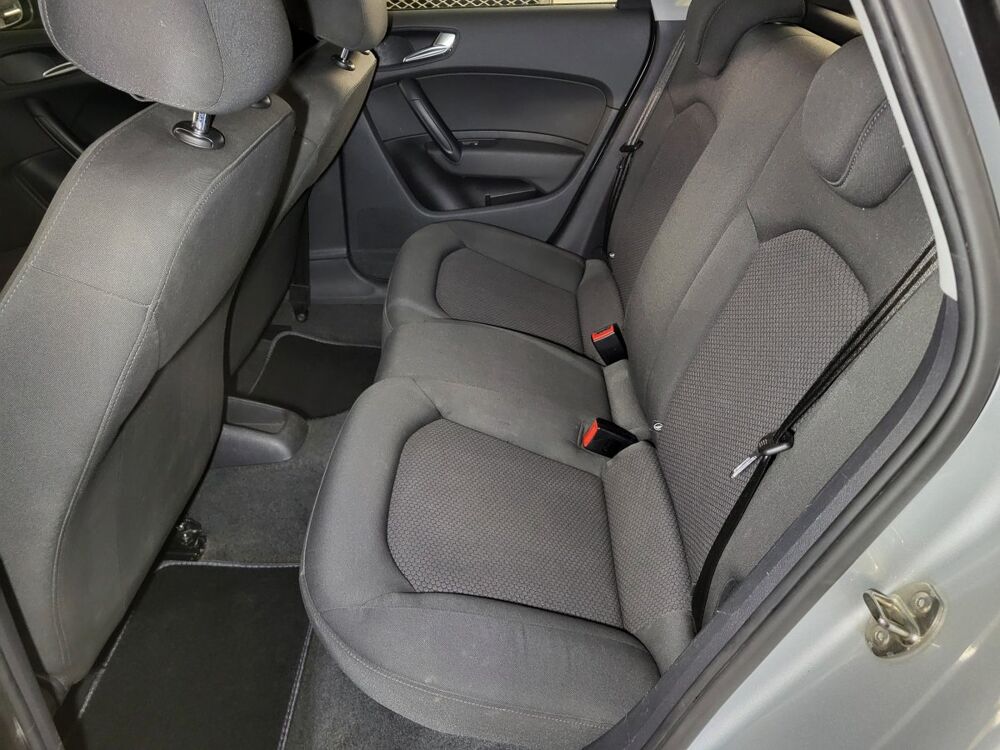 A1 1.6 TDI 105 AMBIENTE 2013 occasion 93600 Aulnay-sous-Bois