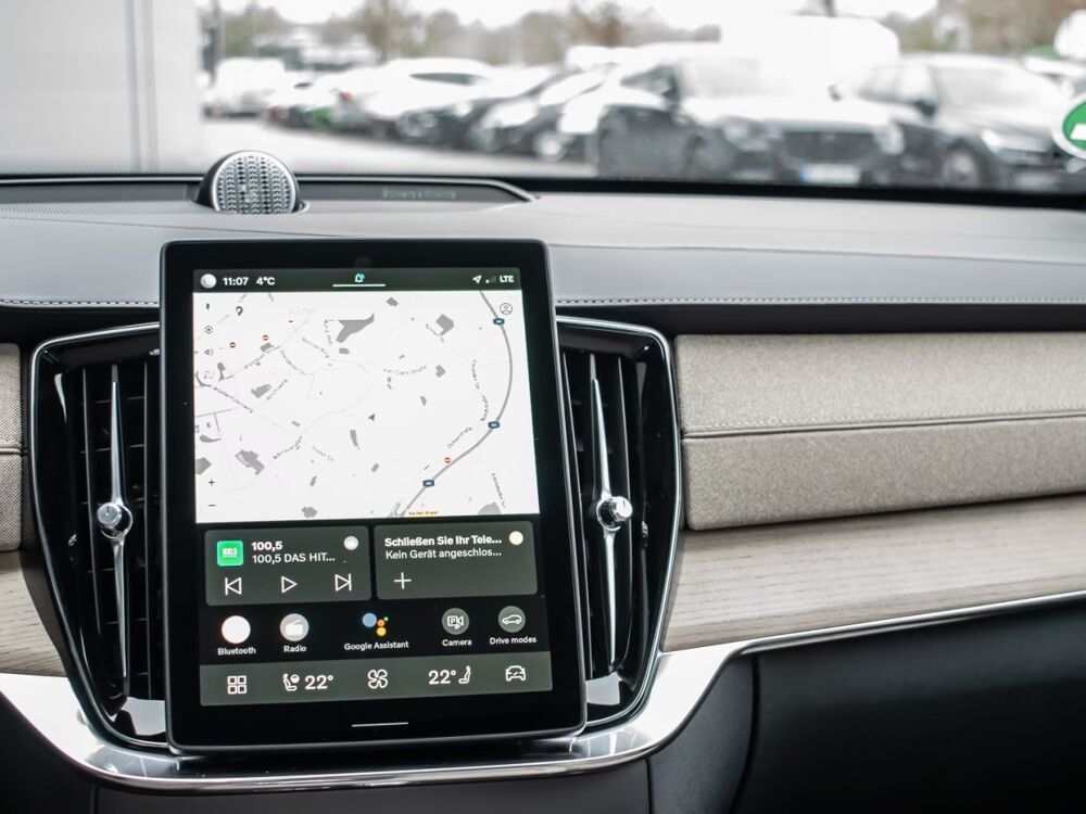 XC90 T8 AWD Ultra Dark 455 Cuir Beige Bowers Wilkins Suspension P 2025 occasion 69007 Lyon