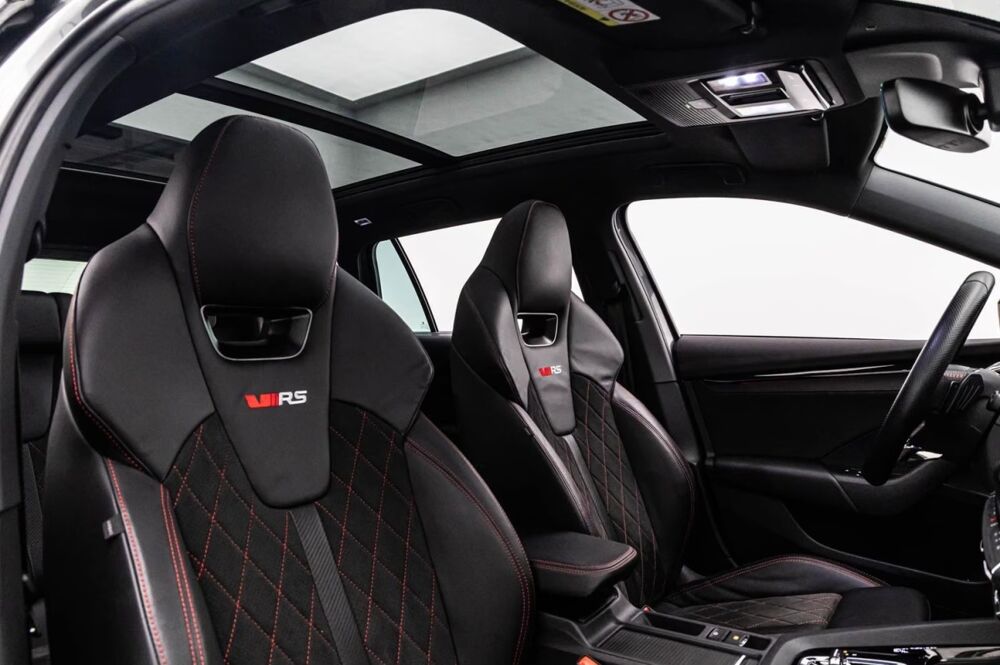 Octavia 2.0 TSI RS 245 ch Toit ouvrant Attelage Matrix LED Autres mo 2023 occasion 69007 Lyon