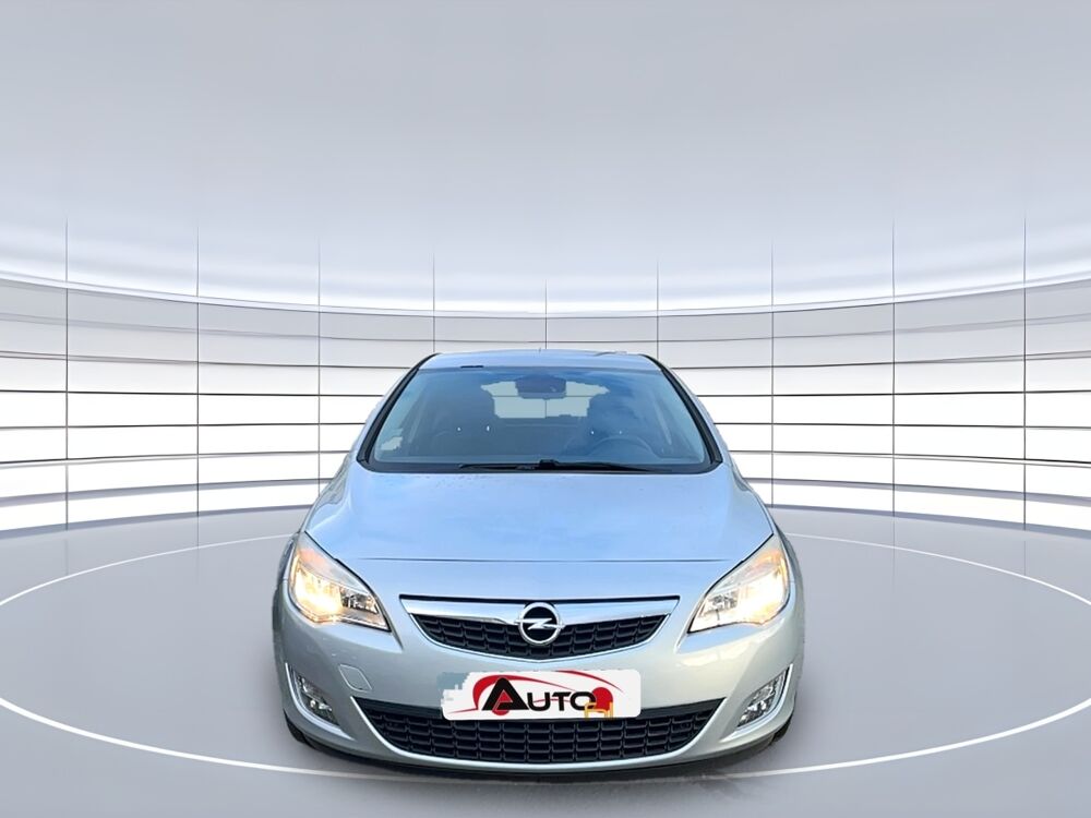 Astra 1.7 CDTI 125 ch FAP Connect Pack 2012 occasion 61170 Montchevrel
