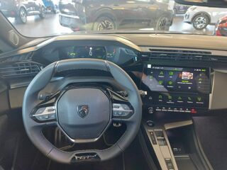 308 SW NOUVEAU MODELE 2026 Hybrid 145 e-DCS6 GT EXCLUSIVE 2026 occasion 38090 Villefontaine