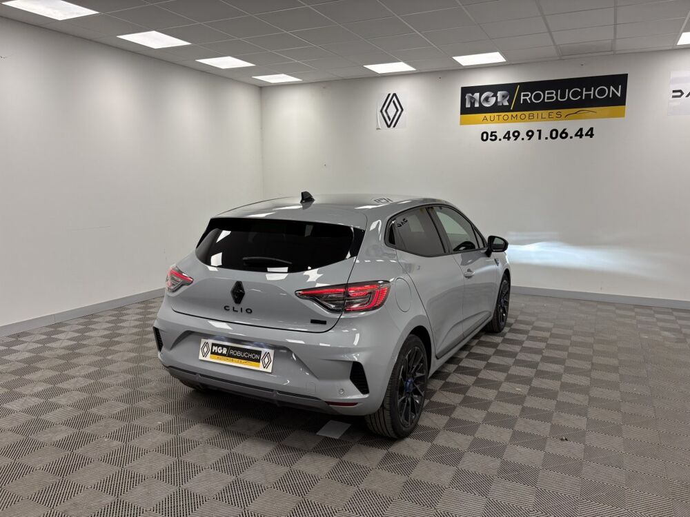 Clio Esprit Alpine E-Tech full hybrid 145 2023 occasion 86500 Montmorillon