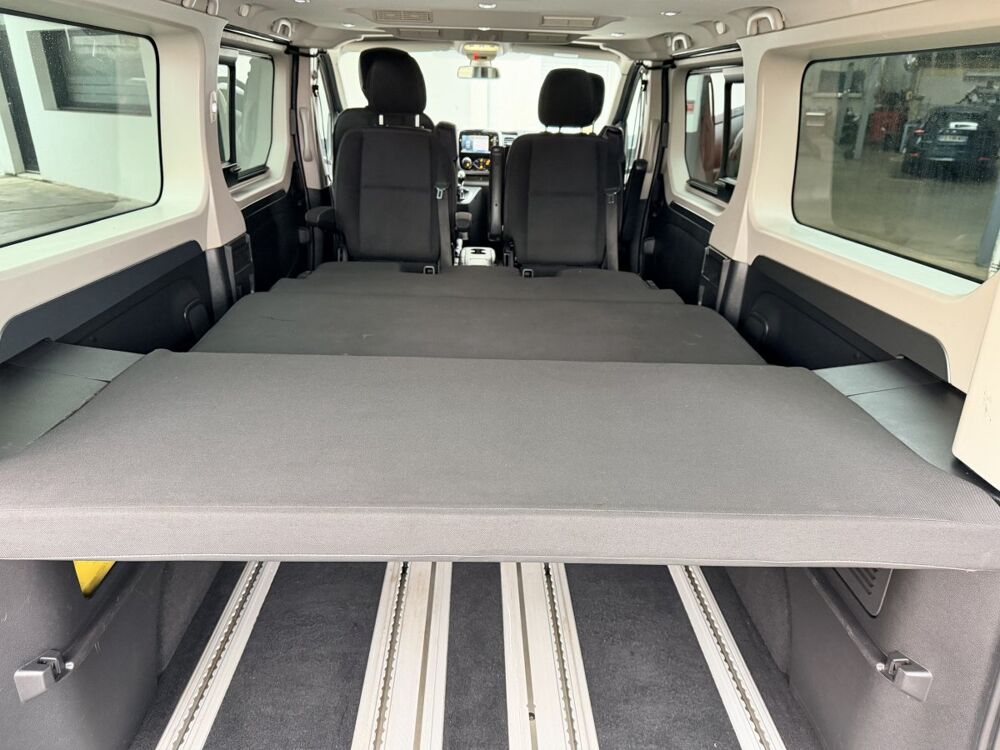 Jumpy Escapade L2 spaceclass dCi 125 7 places 2018 occasion 53210 Soulg&eacute;-sur-Ouette