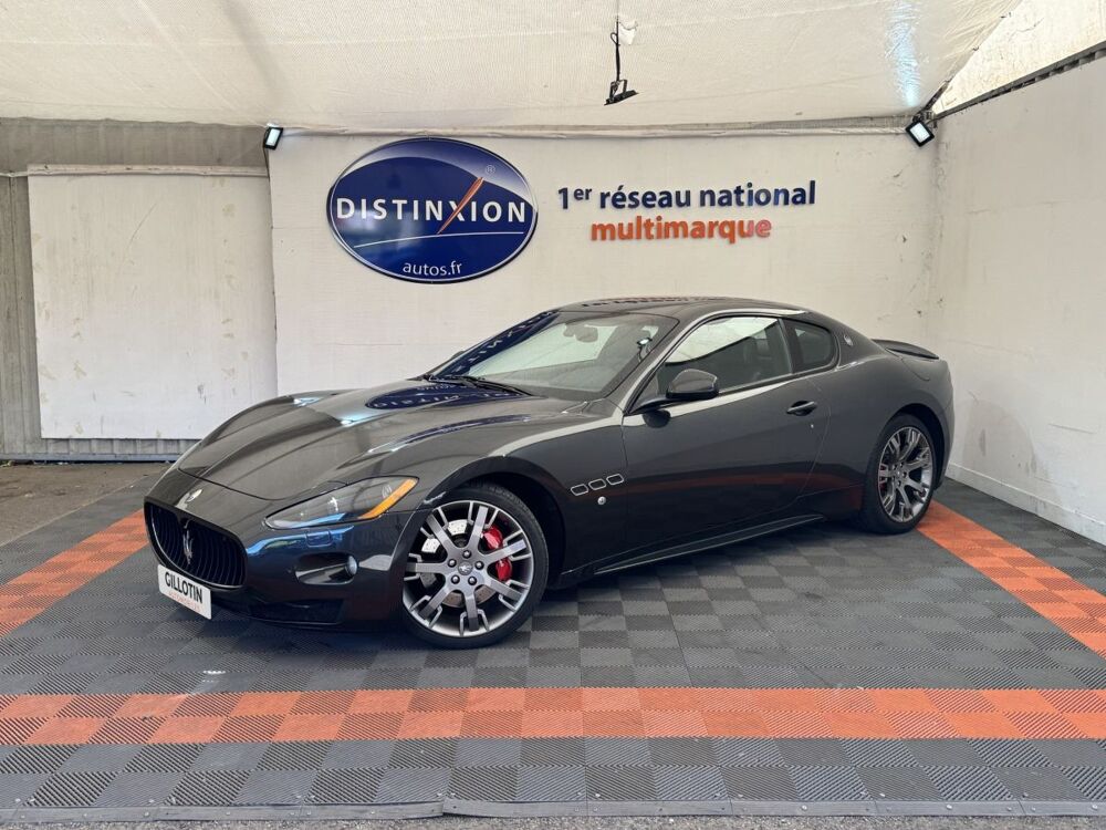 Granturismo S 4.7 2010 occasion 91580 &Eacute;tr&eacute;chy