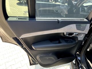 XC90 T8 AWD Ultra Dark 455 ch Bowers Wilkins Attelage Cam&eacute;ra 360&deg; 2024 occasion 69007 Lyon
