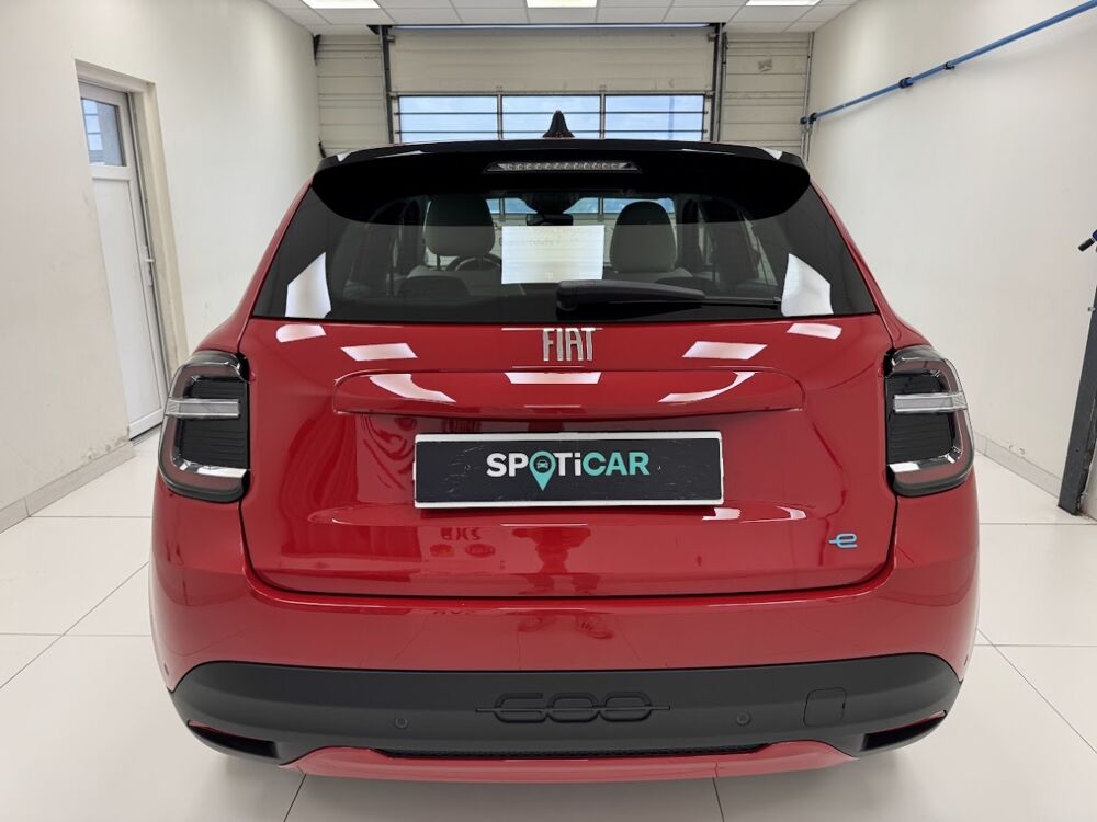 600 Electrique 54 kWh Pop 2026 occasion 76360 Barentin