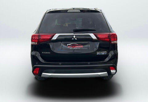 Outlander Hybride recharg Intense Style 4WD MY18 2018 occasion 42640 Saint-Germain-Lespinasse
