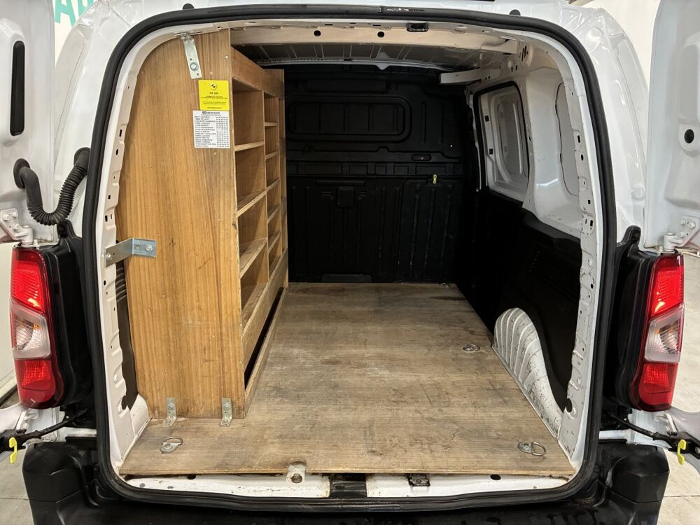 Jumpy M 650kg BlueHDi 100 S&S BVM Driver 2022 occasion 38550 Saint-Maurice-l'Exil