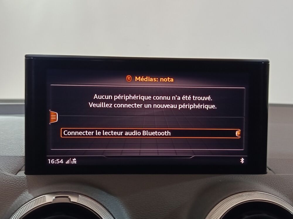 Q2 35 TFSI 150 S Tronic Advanced 2023 occasion 91580 &Eacute;tr&eacute;chy