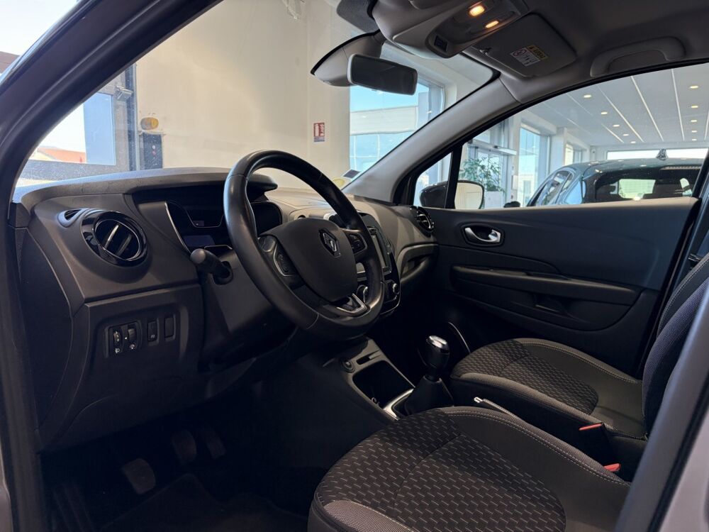 Captur Intens Blue dCi 95 2018 occasion 38370 Saint-Clair-du-Rh&ocirc;ne