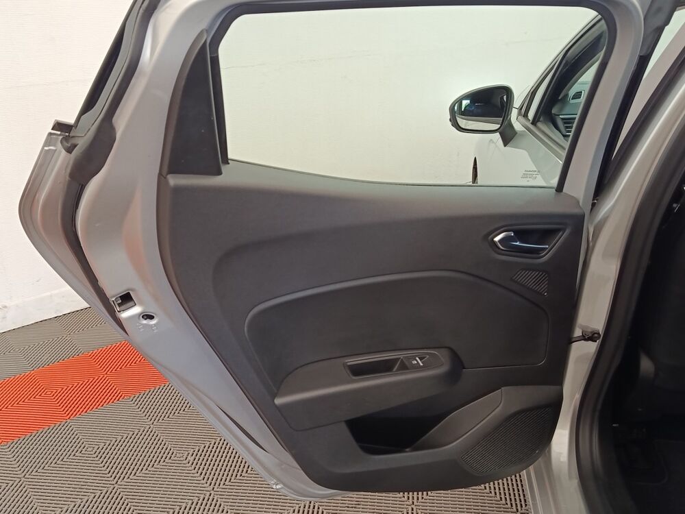 Clio Business TCe 100 - 20 2021 occasion 91580 &Eacute;tr&eacute;chy